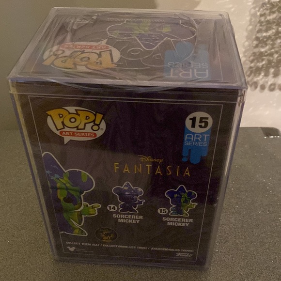 LIMITED EDITION Art Series Fantasia Sorcery Mickey - Picture 4 of 4